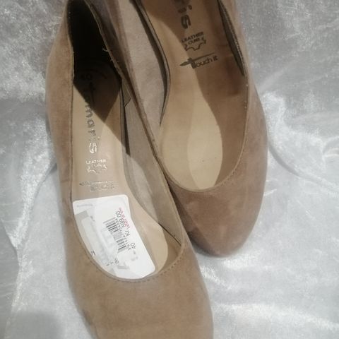 Helt nye sko fra Tamaris (ekte skinn)