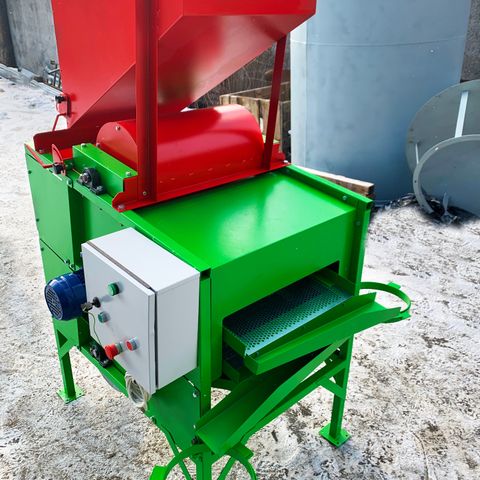 ✅ Kornrenser | Skjermseparator UKS 600 kg/h for korn