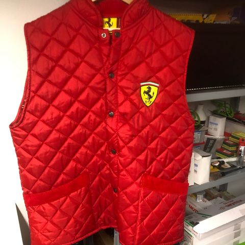 Ferrari vintage vest