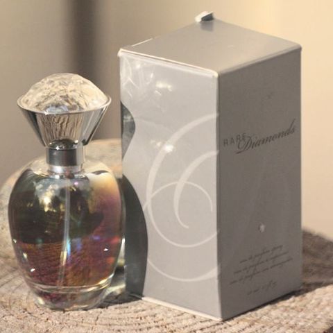 Rare Diamonds, Avon.  50 ml. Edp.  Ny i eske.  Parfyme, duft.