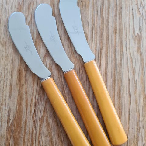 Smørkniver fra Geilo knivfabrikk ønskes kjøpt