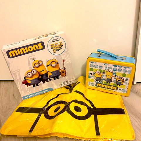 Minions bag, bowlingsett og matboks