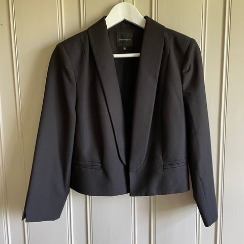 Cropped og foret blazer fra Portmans (40)