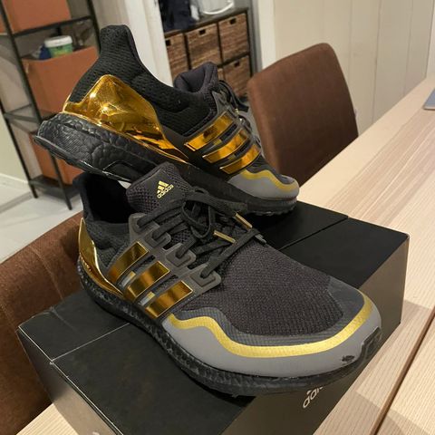 Ultra Boost 2019 str. 45 1/3