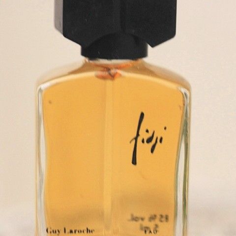FIDJI fra Guy Laroche. Mini, 5 ml. Parfyme, vintage duft.