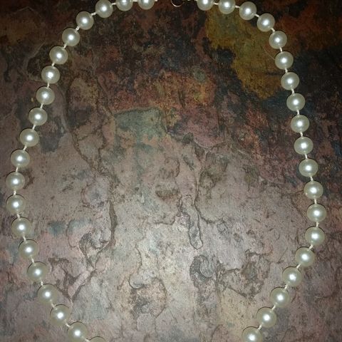 Perle halskjede ( Juggel )