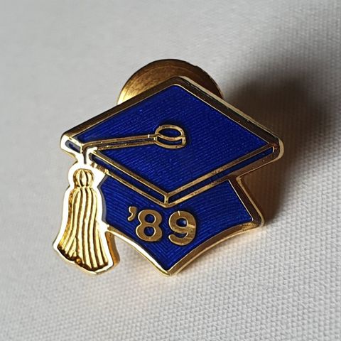 High School USA Graduation Pin 1989