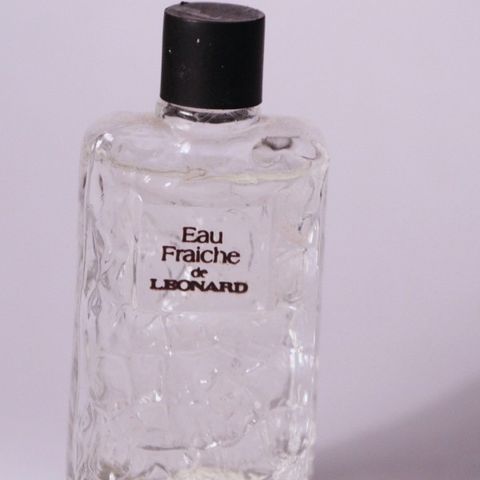 Eau Fraiche de Leonard.  Mini uten eske. Vintage.  Parfyme, duft.