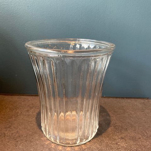 Vase i glass