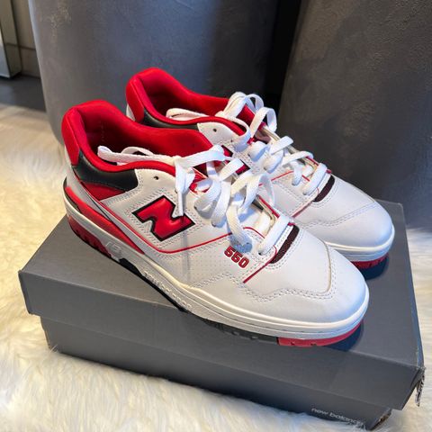 New Balance 550 Team Red