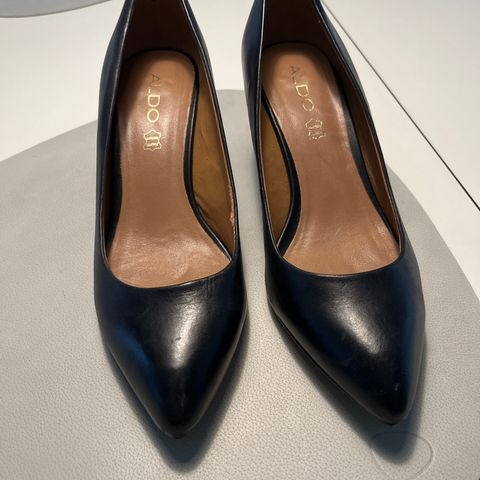 Pumps fra Aldo str. 39