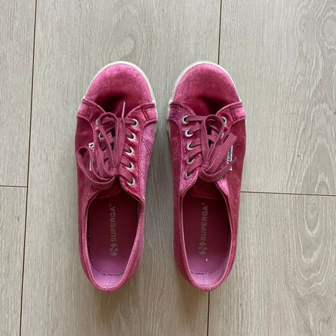 Superga