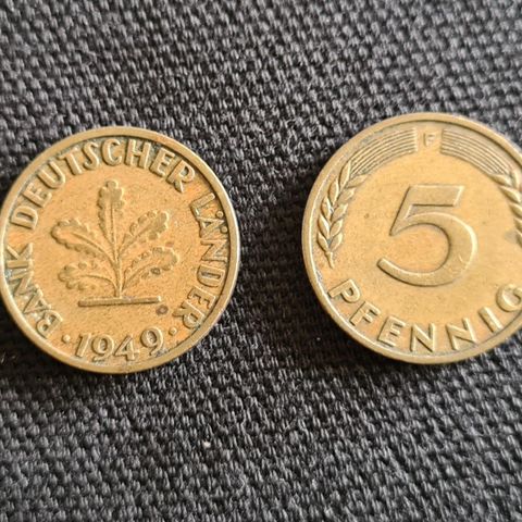 Mynter: 2x 5 Pfennig 1945 J og F