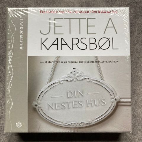 Jette A. Kaarsbøl. Din bestes hus. Lydbok på CD. Ny i plast.