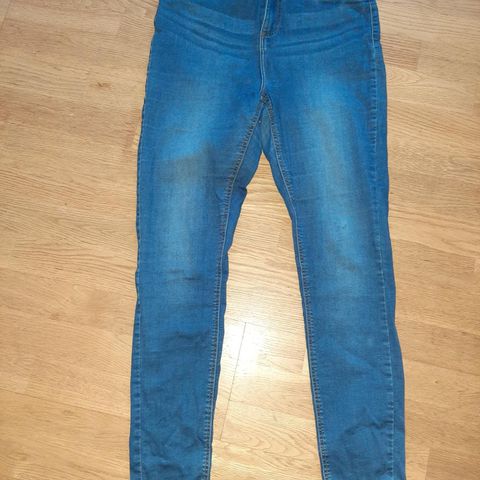 Noisy May jeans str 31/32