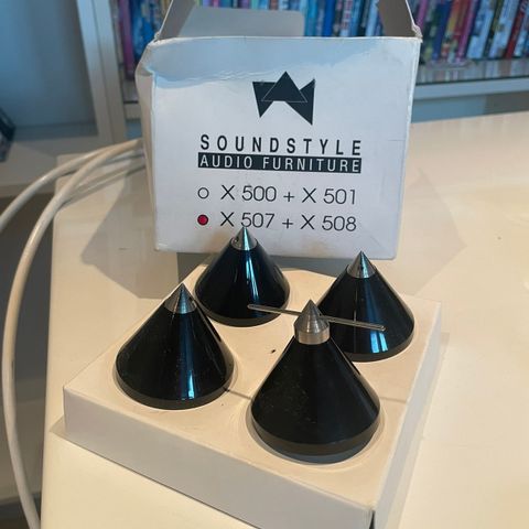Soundstyle spikes m.m  selges