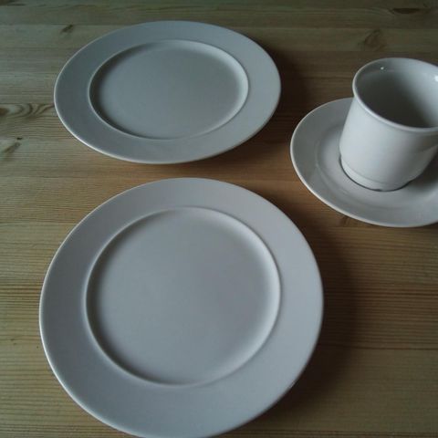 RETRO, IKEA NOBEL, kaffe- servise 3 sett til 4 pers. 250 kr. / pr. sett