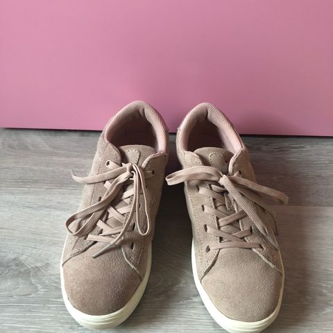 Viking sneakers sko str. 35