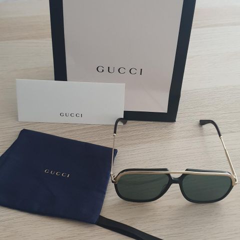 Fine "GUCCI" Solbriller