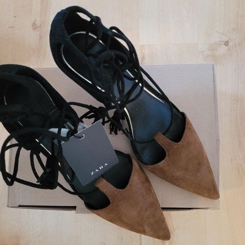 Zara sko med hæl og snøring