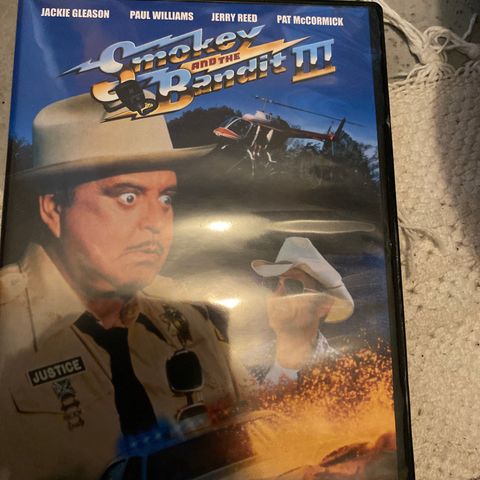 dvd. Smokey ande The banditt 3