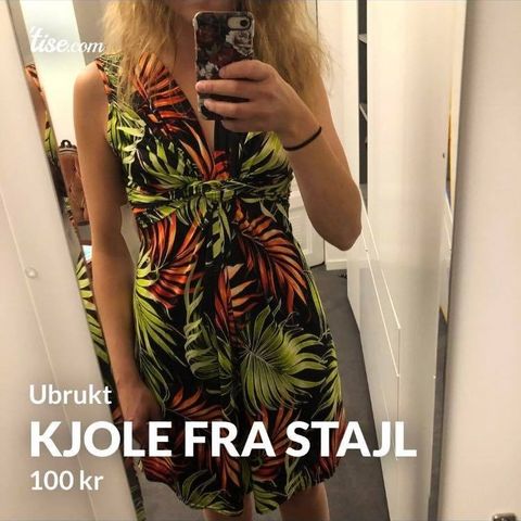 Kjole fra  Stajl