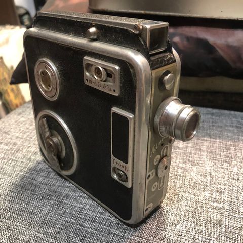 8mm Film Camera - Admica