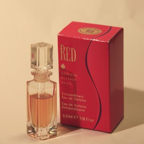 GIORGIO BEVERLY HILLS.  Red. 3,5 ml. Edt. Vintage. Parfyme, duft