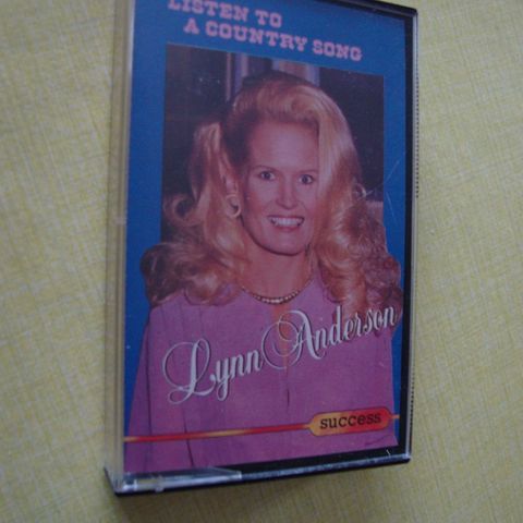 Lynn Anderson