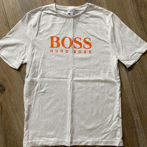 Boss t-shirt