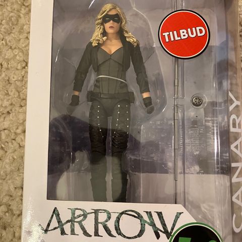 Arrow: DC-dukken Canary til salgs! Samleobjekt!