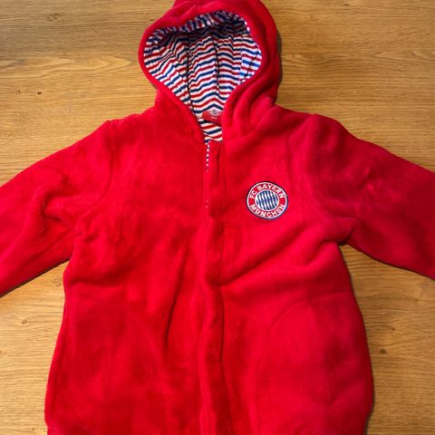 Bayern Munchen fleece jakke st. 104