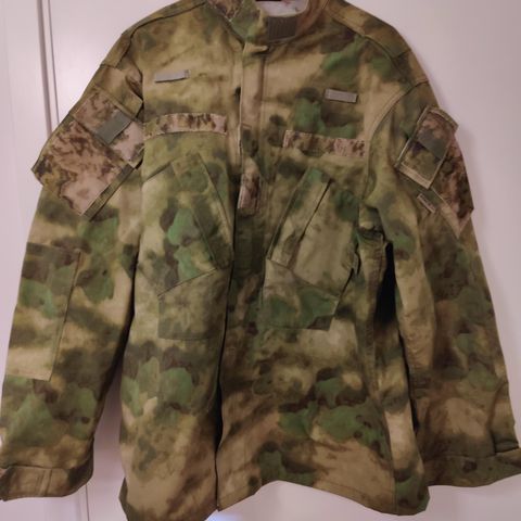 Atacs FG combat uniform fra TPC