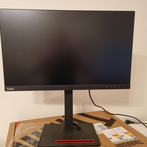 Lenovo PC skjerm. ThinkVision T24i-2L 23,8"