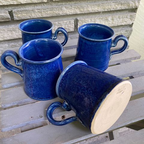 4 kopper i keramikk