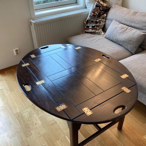 Kvalitetsbord ekte eik  med klaffer og håndtak mørkebrun