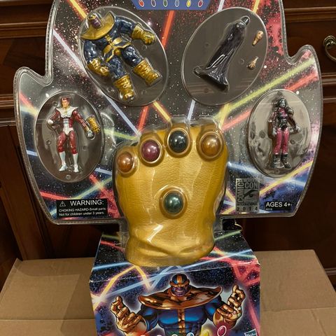 Infinity Gauntlet fra San Diego Comic Con 2014