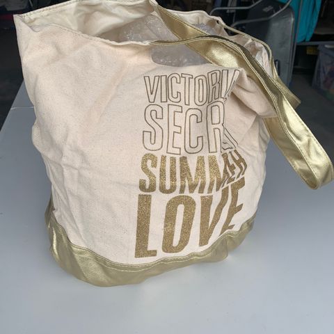 Victorias Secret Bag / veske selges