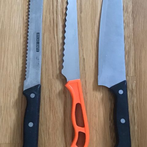 3 Kjøkkenkniver selges samlet