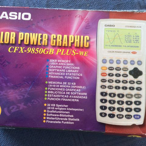 Casio CFX-9850GB Plus-WE kalkulator