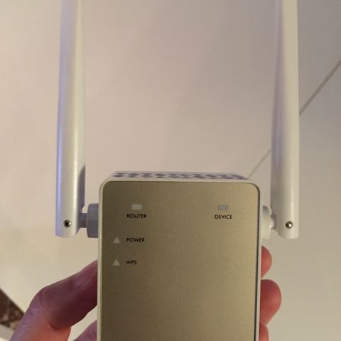 Netgear Internet extender router signal