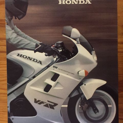 Honda VFR750 Brosjyre Orginal Ny