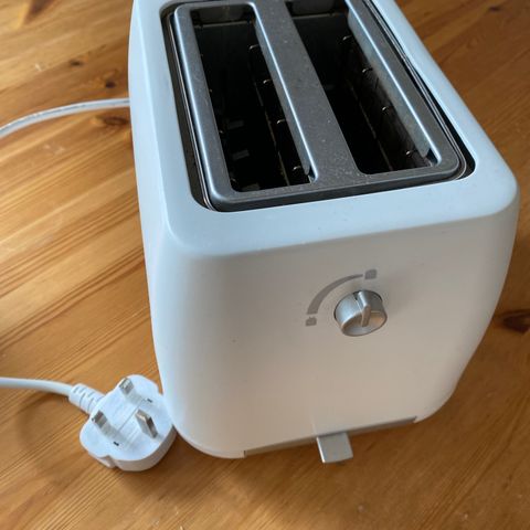 Portable toaster