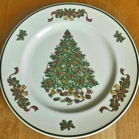 Johanson Bros Victorian Christmas servise delet