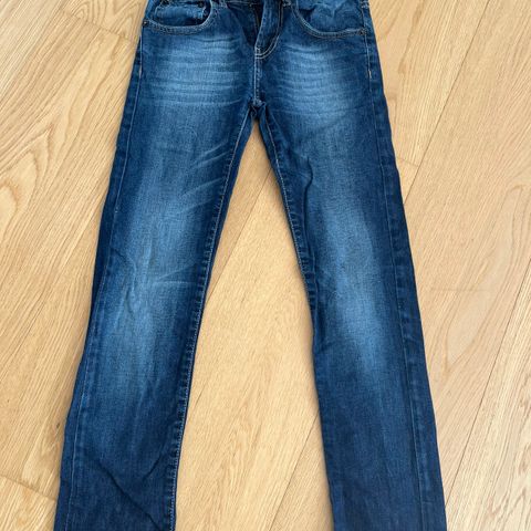 Levis  510 skinny str 25/25