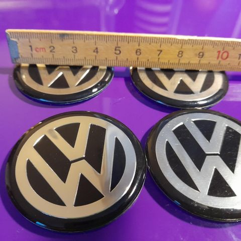 VW emblem