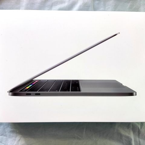 Macbook Pro 13 tommer / touchbar / SOM NY!