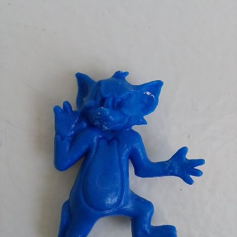 Tom fra Tom og Jerry. Figur merket TEC 1995