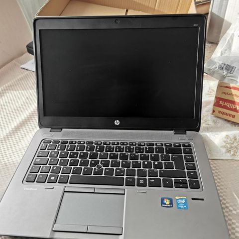 HP EliteBook 840 G2 (14") Intel Core i5 CPU - 12GB RAM - 256GB SSD Disk