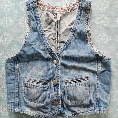 Vest i denim/dongerivest str 158/12-13 år